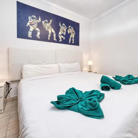 Casa Appia-300m From The Beach, Heated Pool *